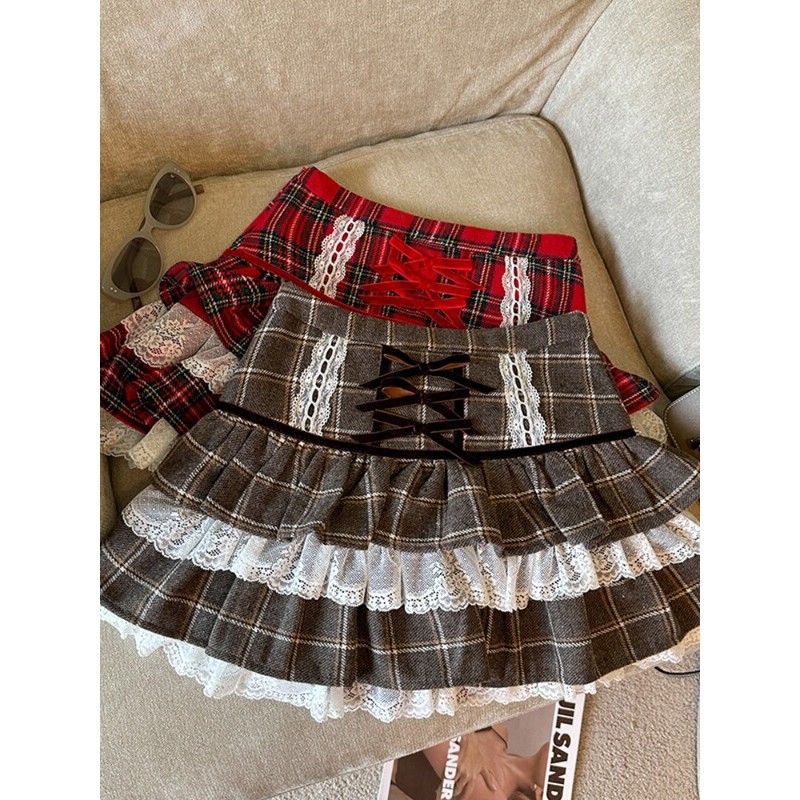 Woolen Stripe Plaid Lace Half Cake