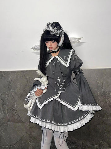 Autumn and winter gothic lolita lotus leaf collar suit