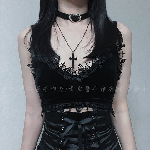 Punk Black Heart Leather Collar