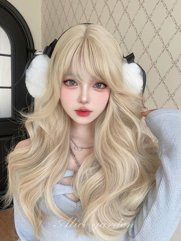 Soft girl lolita has realistic long curly hair