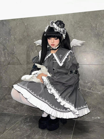 Autumn and winter gothic lolita lotus leaf collar suit