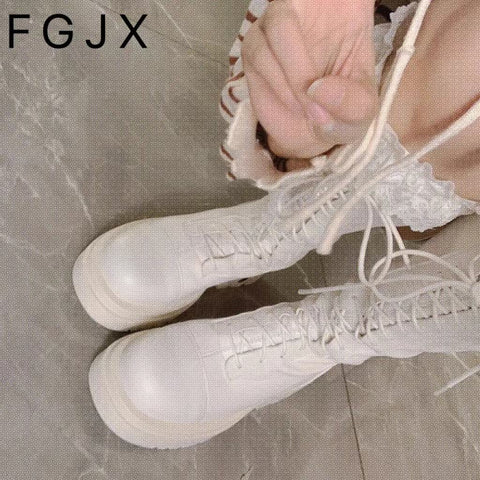 Women's super leg-lengthening lace-up white boots