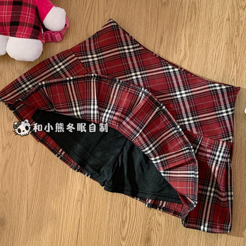 Sanrio Christmas red plaid skirt for women