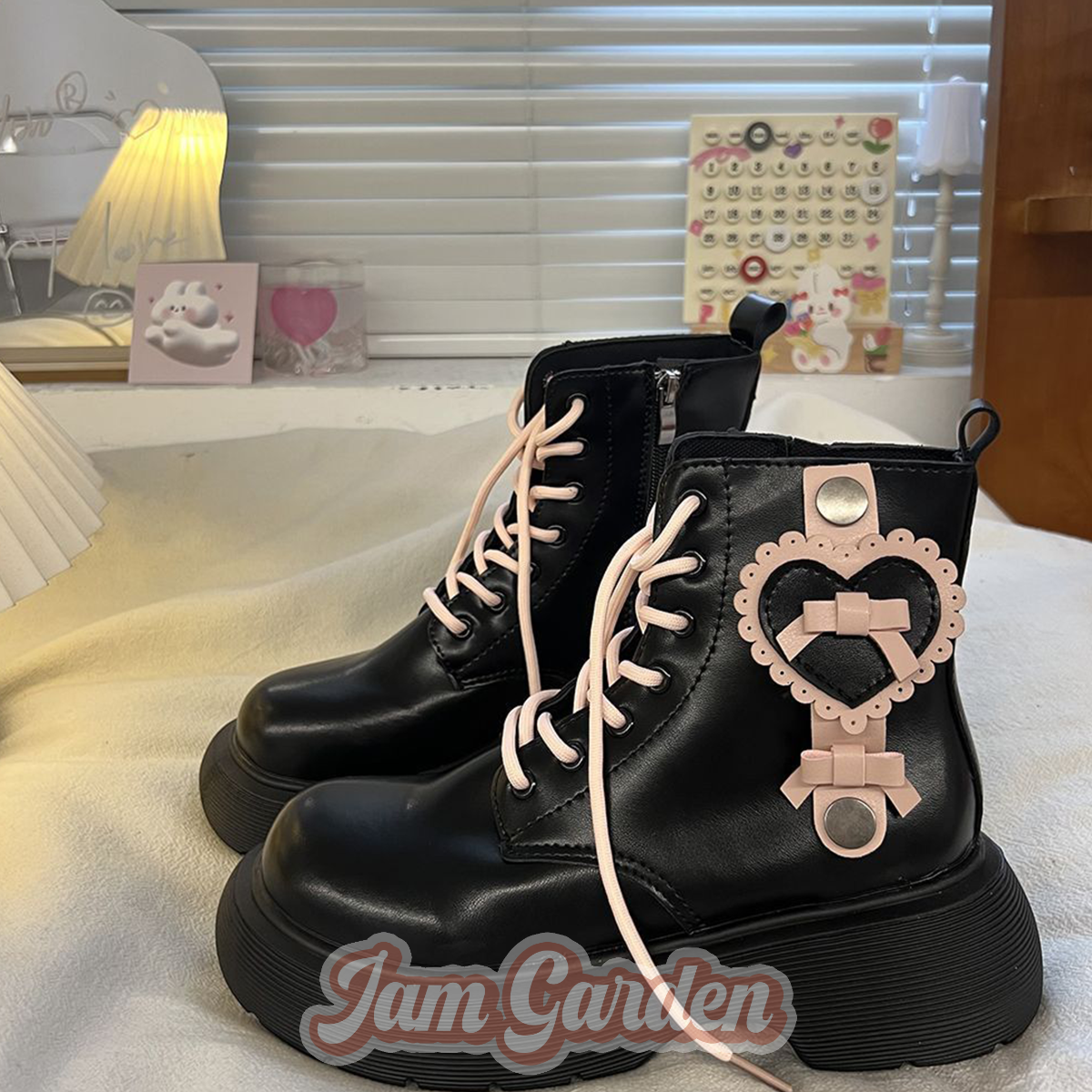 British Style Girl Pink Heart Thick-soled Martin Boots - Jam Garden