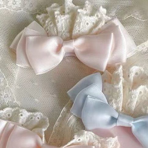 Elegant pink lace bow hairpin