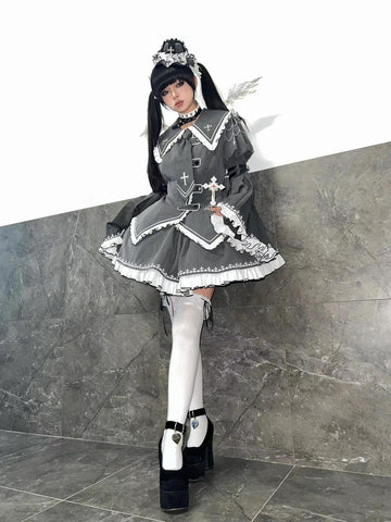 Autumn and winter gothic lolita lotus leaf collar suit