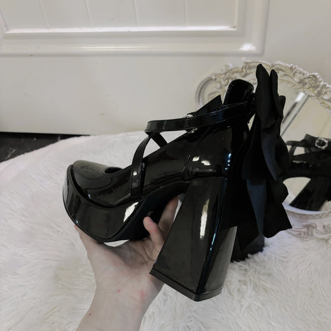 Dark pointed thick heels with big bow lolita shoes