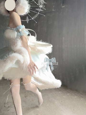 POSHEPOSE Ice Princess Winter DressIce Princess Winter Dress