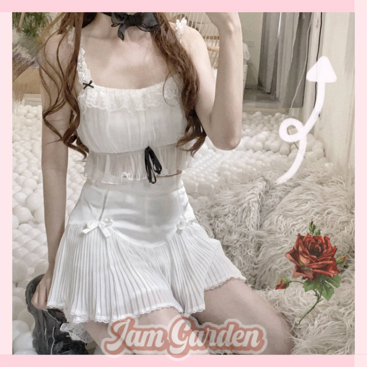 First Love Sweet Lace Bow Girl Suspender + Bow Pleated Skirt