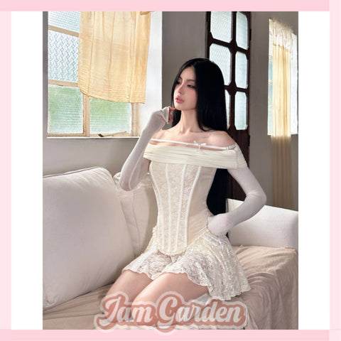 Original retro ballet girl one-shoulder palace corset + skirt lace knitted suit