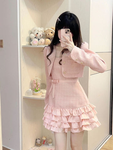 Autumn Outfit For Breasts Pink Short Coat Suspender Skirt