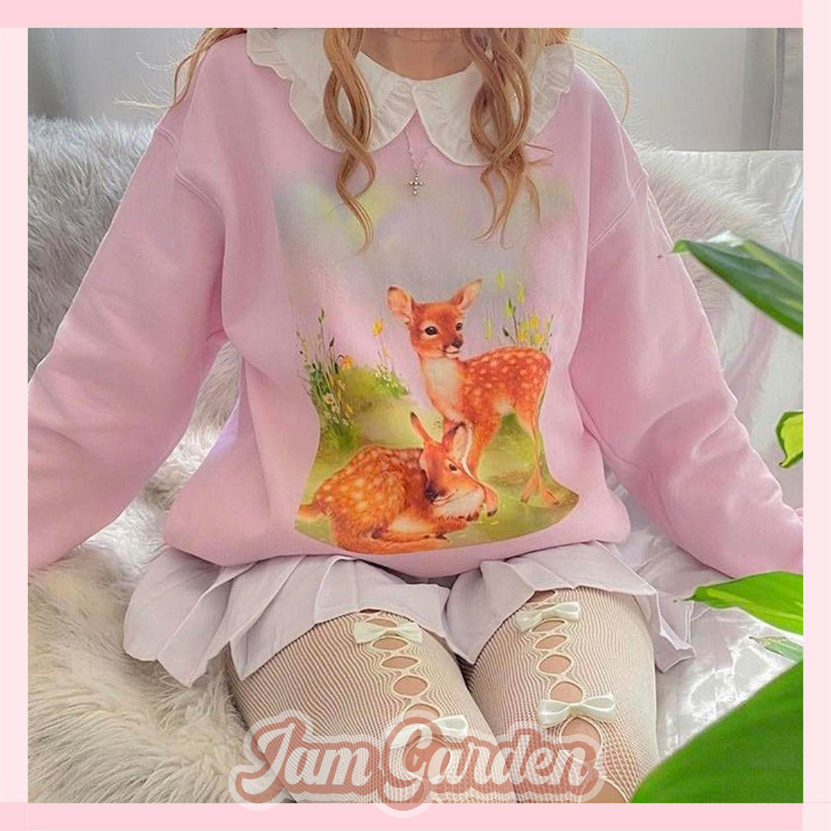 Girls’ Fun Cartoon Elk Print Crew Neck Sweatshirt