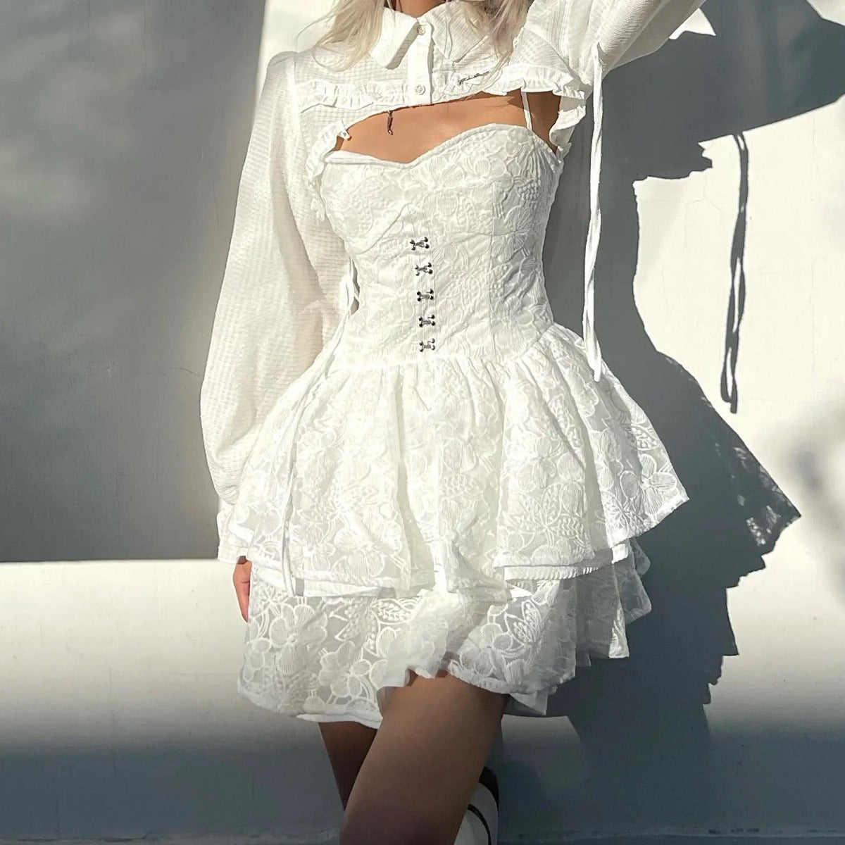 Hot Girl's Waist-Cinching White Suspender Lace Skirt + Blouse Set