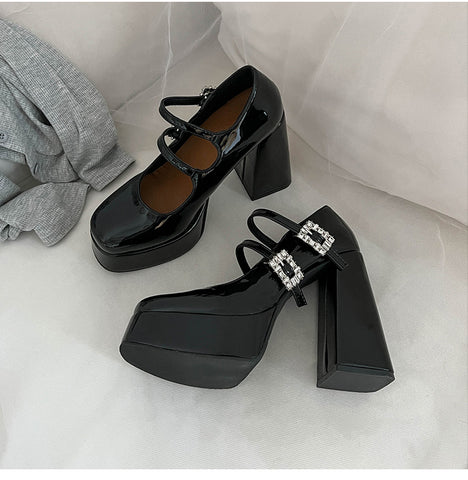 Black vintage French block heel high heels