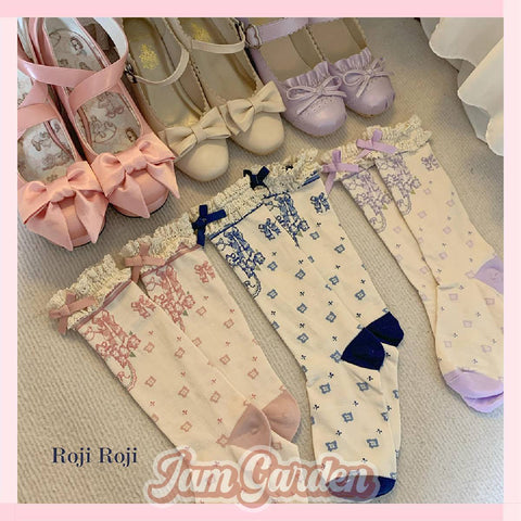 roji four-petal lace Lolita socks