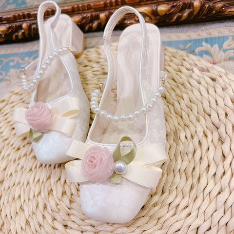 Ladies Elegant Simulation Flower Flat Sandals